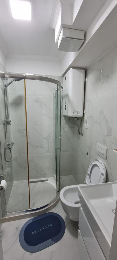 Aaa Apartment Berat Exteriör bild